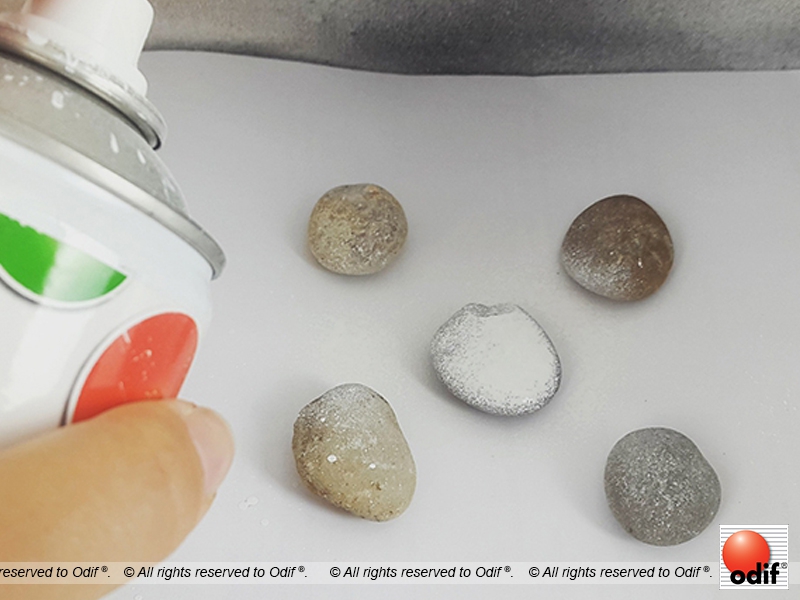 Paint the white pebbles