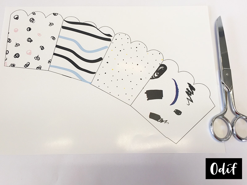 Step 1 : paper planter