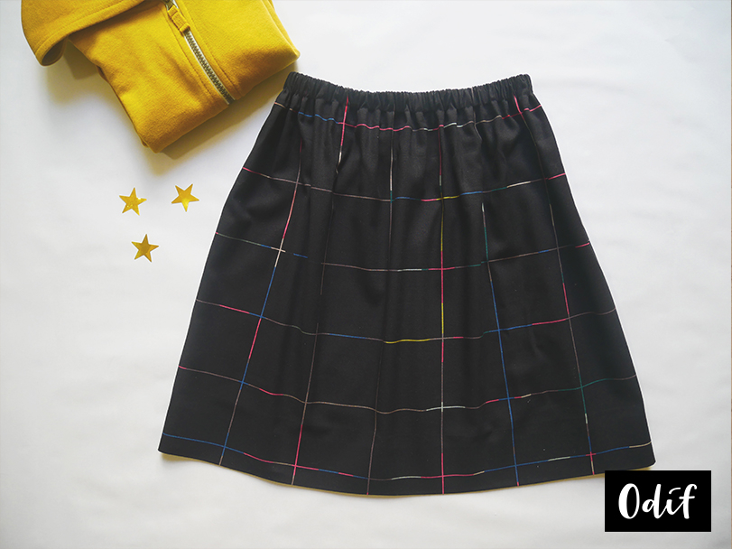 Photo : DIY - Simple elastic waist skirt (seamless)