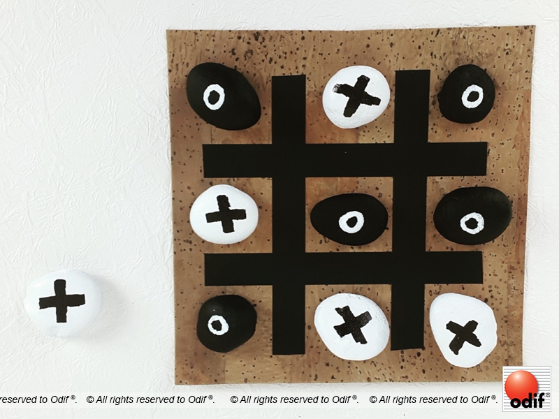 Photo : DIY - Tic Tac Toe game