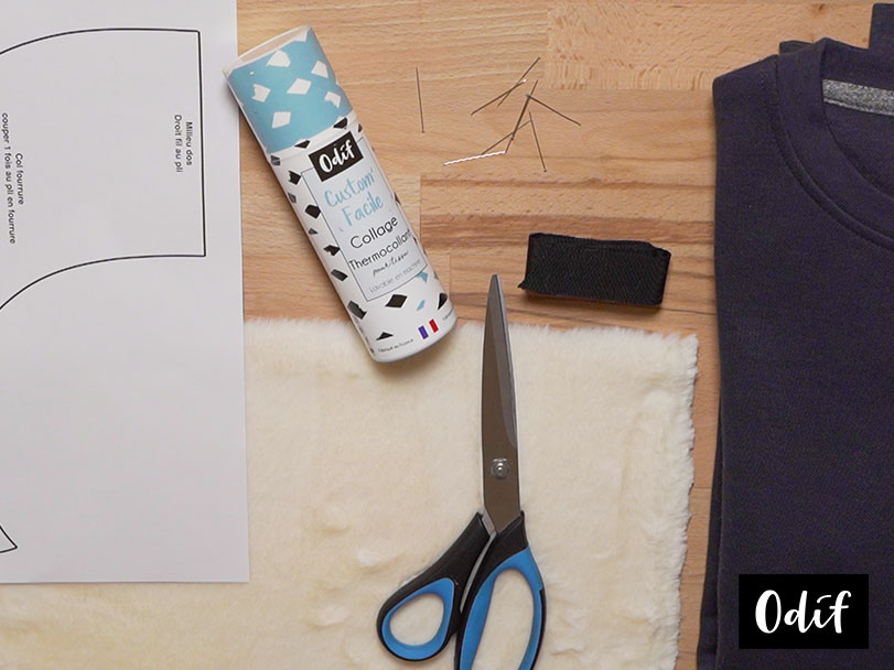 Material : DIY - Customize your sweatshirt for this winter